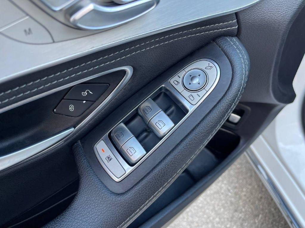 Mercedes-Benz C-Class 4dr Sdn C 300 4MATIC 2016