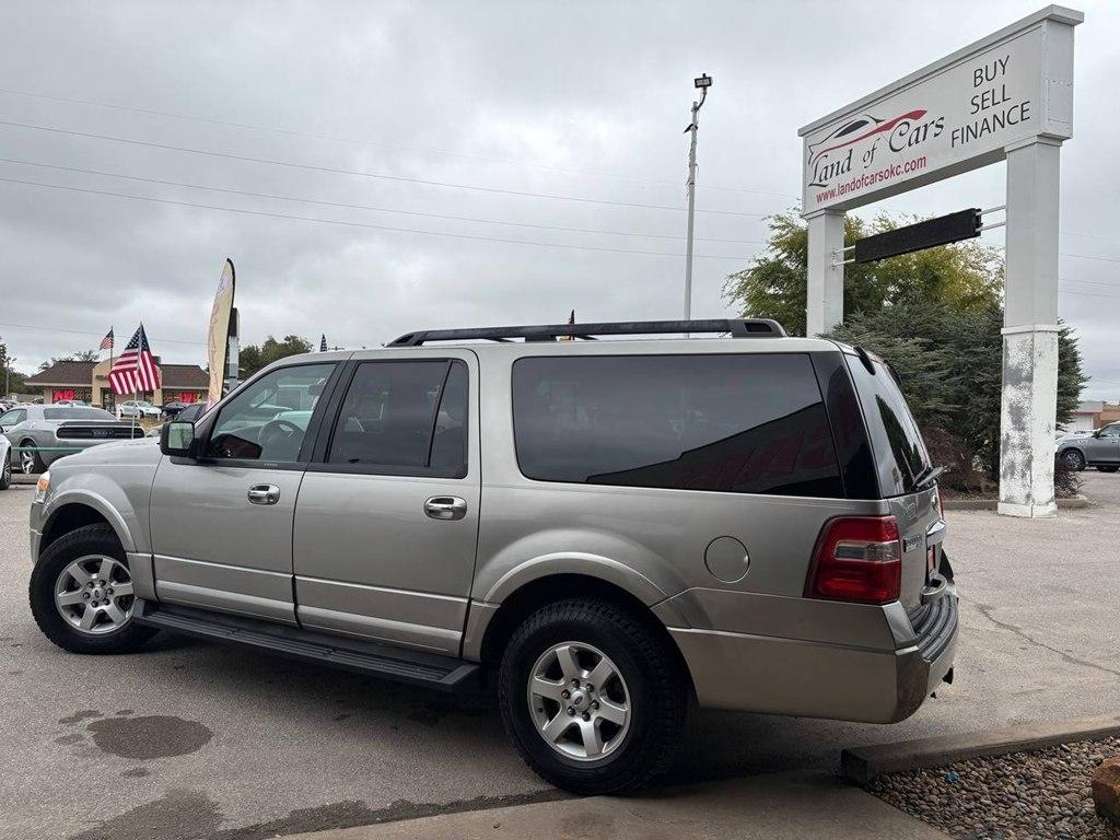 Ford Expedition EL 4WD 4dr XLT 2009