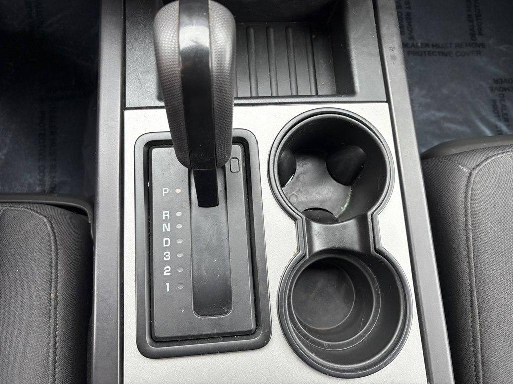 Ford Expedition EL 4WD 4dr XLT 2009