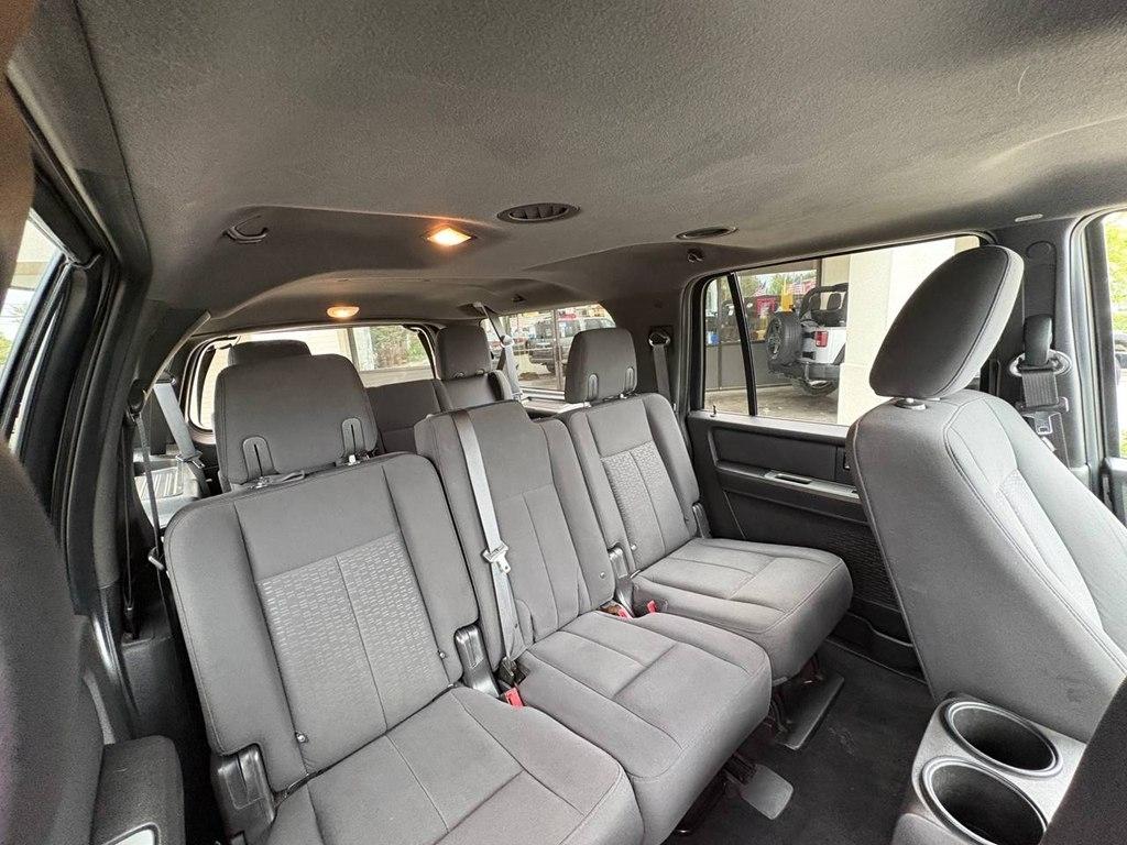 Ford Expedition EL 4WD 4dr XLT 2009