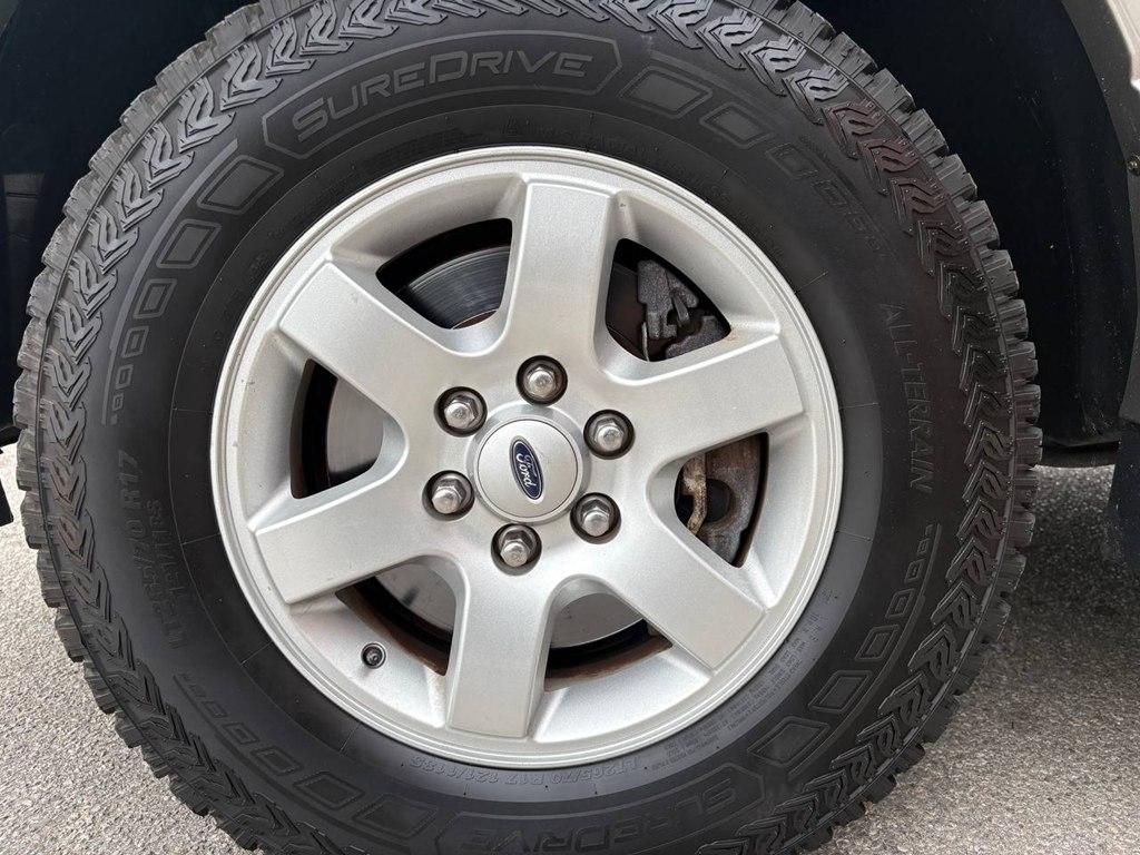Ford Expedition EL 4WD 4dr XLT 2009