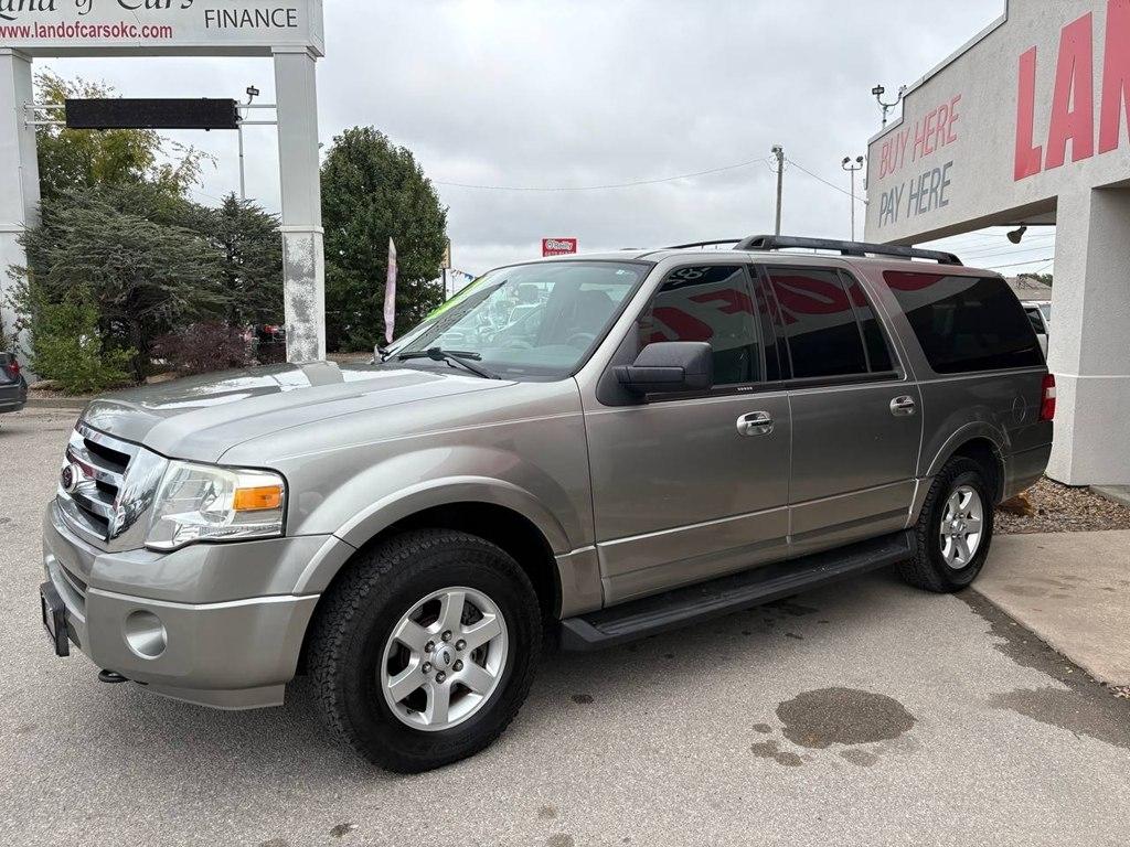 Ford Expedition EL 4WD 4dr XLT 2009