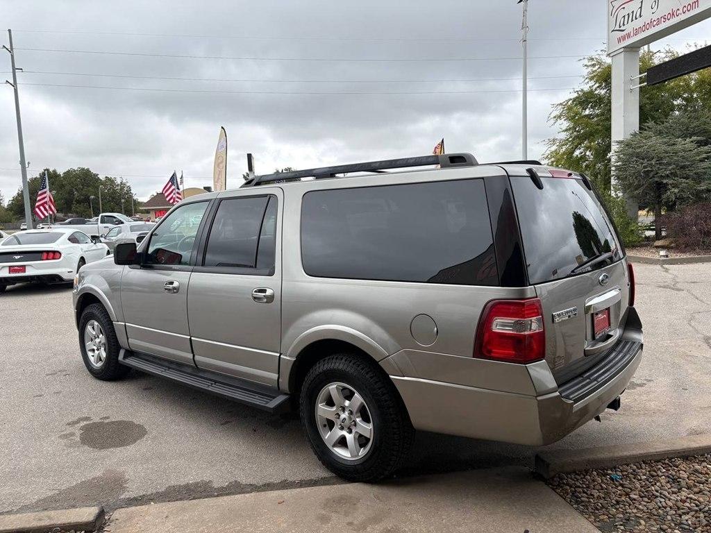 Ford Expedition EL 4WD 4dr XLT 2009