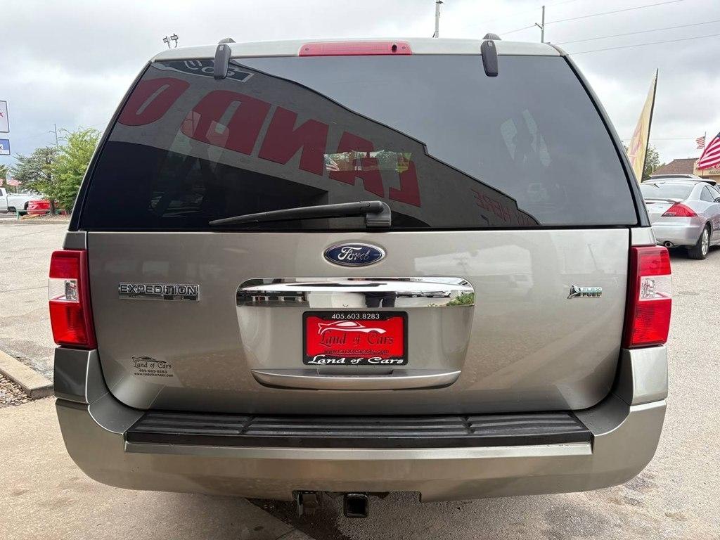 Ford Expedition EL 4WD 4dr XLT 2009