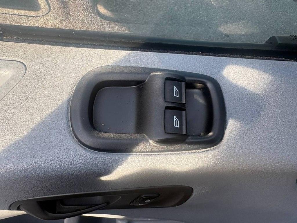 Ford Transit Passenger Wagon T-350 148" Med Roof XLT Sliding RH Dr 2019