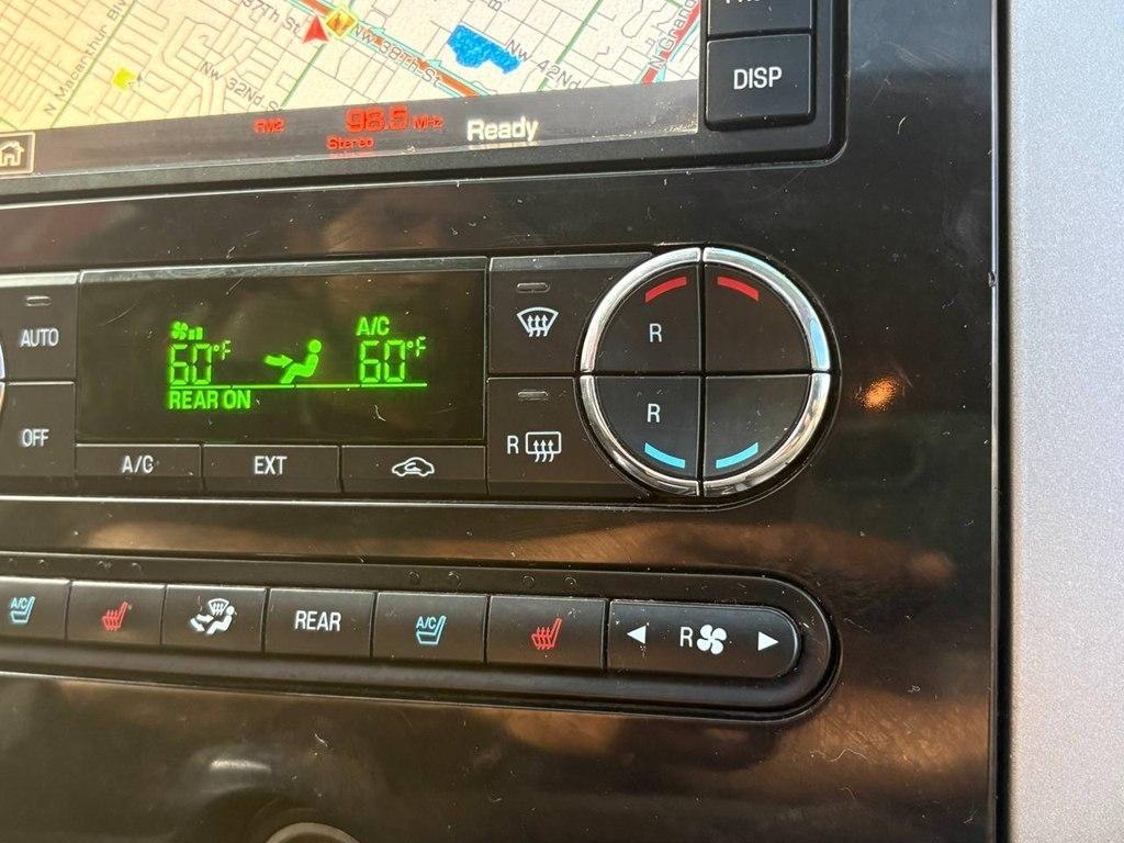 Ford Expedition 4WD 4dr Limited 2013