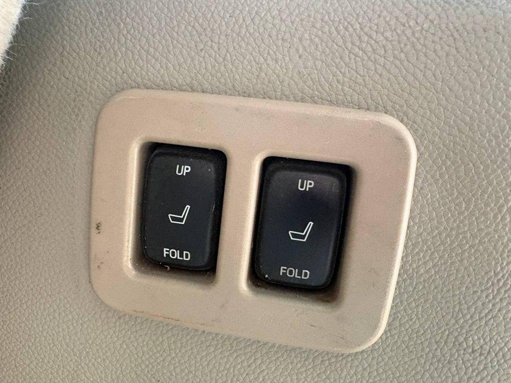 Ford Expedition 4WD 4dr Limited 2013
