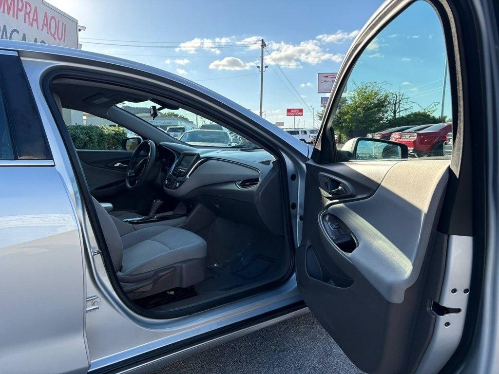 Chevrolet Malibu 4dr Sdn LT w/1LT 2016