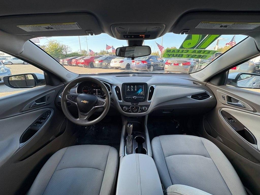 Chevrolet Malibu 4dr Sdn LT w/1LT 2016