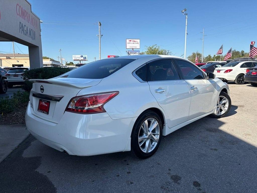 Nissan Altima 4dr Sdn I4 2.5 SV 2013