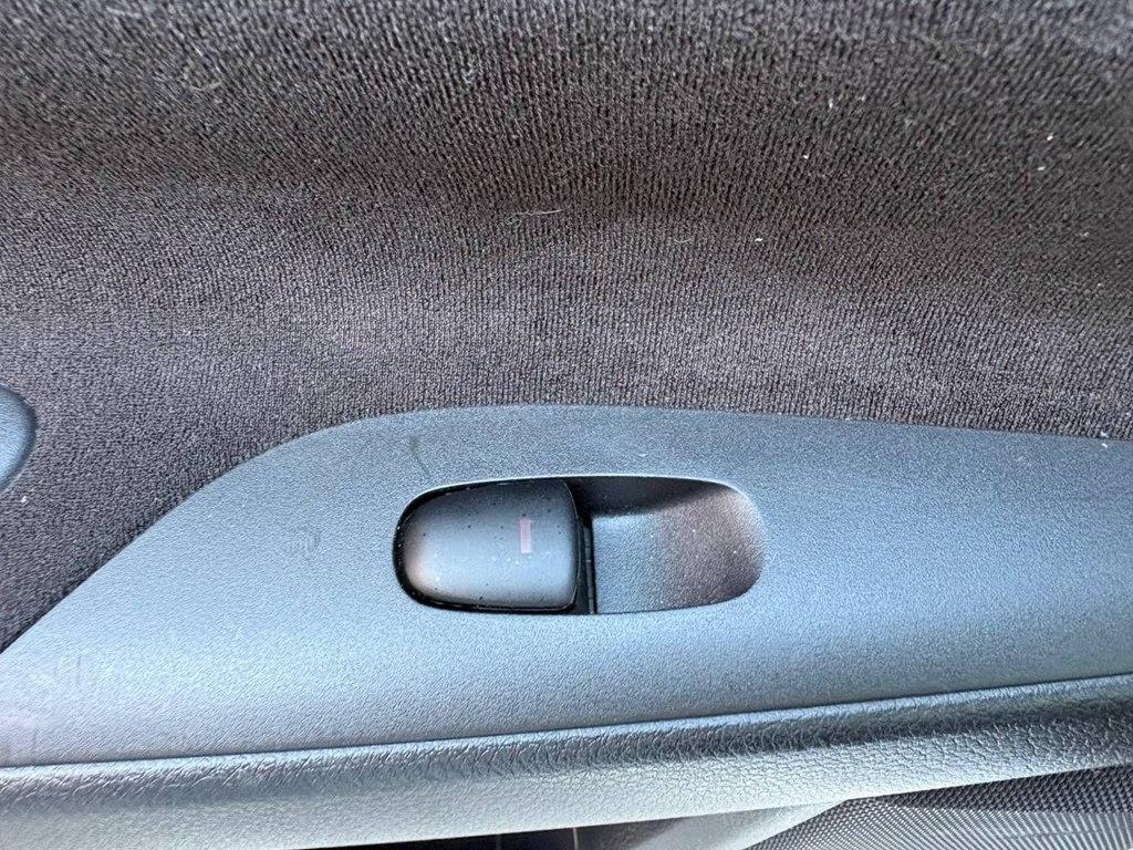 Nissan Altima 4dr Sdn I4 2.5 SV 2013