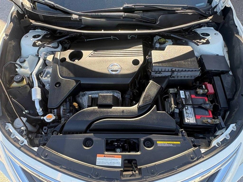 Nissan Altima 4dr Sdn I4 2.5 SV 2013