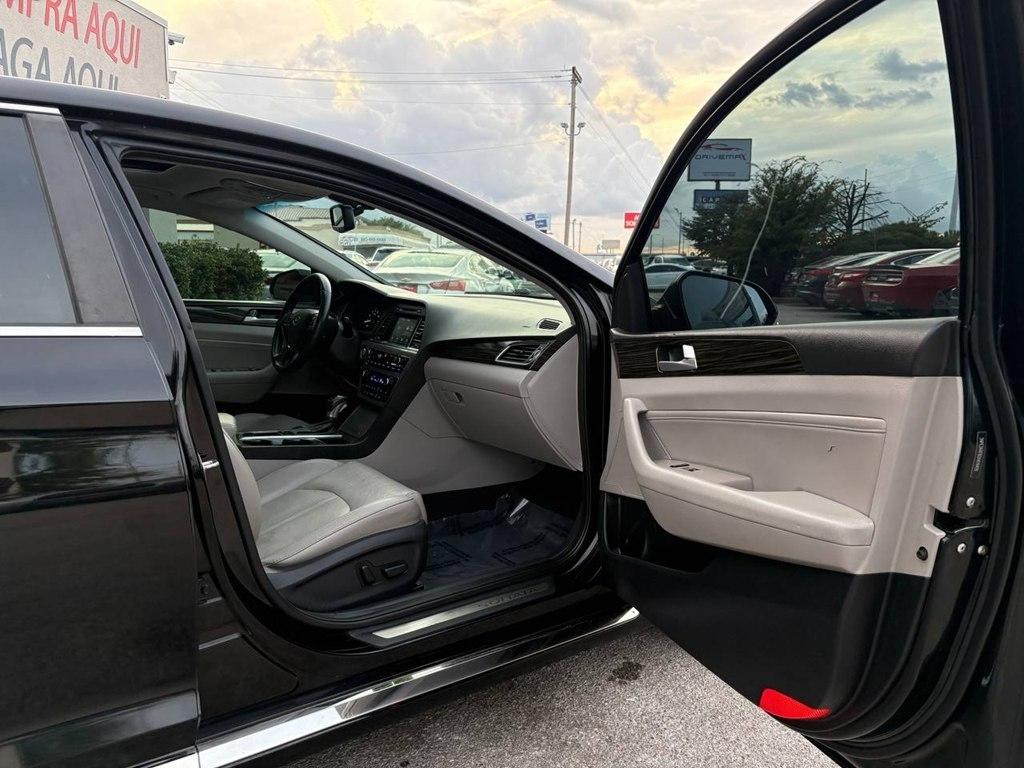 Hyundai Sonata 4dr Sdn 2.4L Limited PZEV 2016
