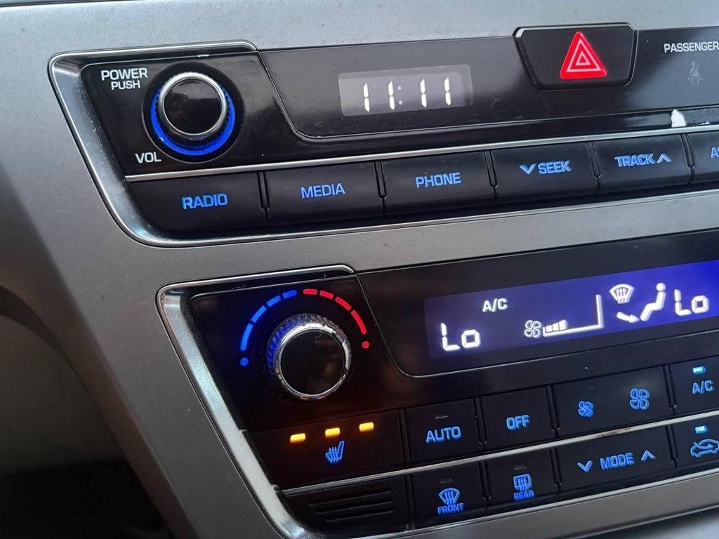Hyundai Sonata 4dr Sdn 2.4L Limited PZEV 2016