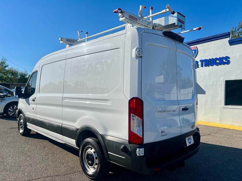 Ford Transit 250 Van Med. Roof w/Sliding Pass. 148-in. WB 2018 Ford Transit 250 Van Med. Roof w/Sliding Pass. 148-in. WB 2018