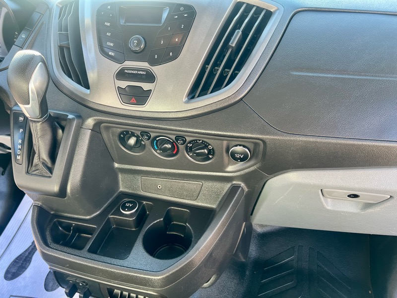 Ford Transit 250 Van Med. Roof w/Sliding Pass. 148-in. WB 2018 Ford Transit 250 Van Med. Roof w/Sliding Pass. 148-in. WB 2018