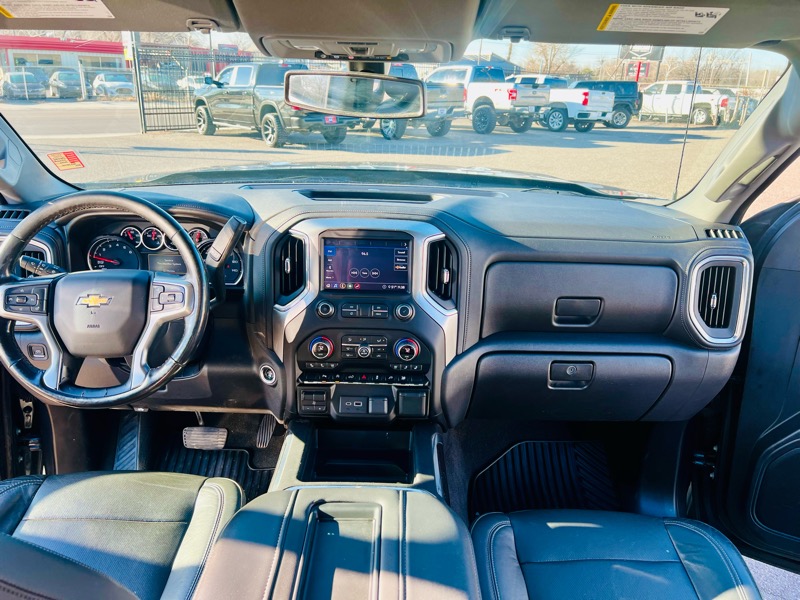 Chevrolet Silverado 1500 LTZ Crew Cab 4WD 2020