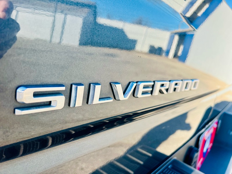 Chevrolet Silverado 1500 LTZ Crew Cab 4WD 2020