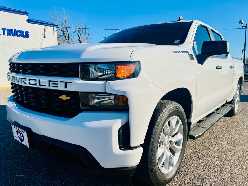 Chevrolet Silverado 1500 Limited Custom Crew Cab Short Box 2WD 2022