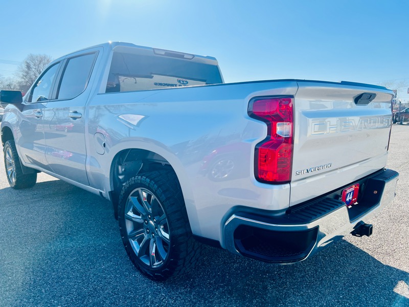 Chevrolet Silverado 1500 LT Crew Cab 4WD 2021