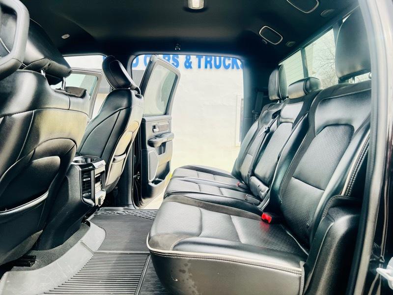 RAM 1500 Laramie Crew Cab SWB 2WD 2019