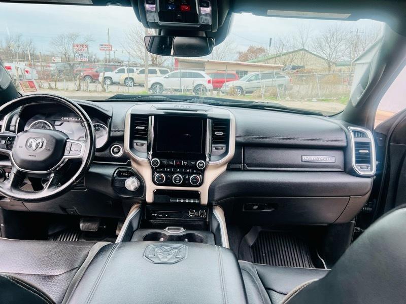 RAM 1500 Laramie Crew Cab SWB 2WD 2019