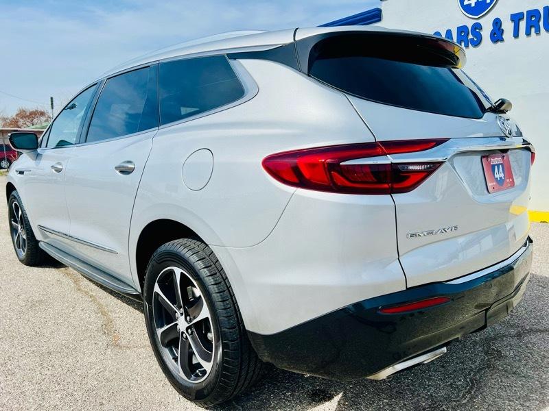 Buick Enclave Essence FWD 2021