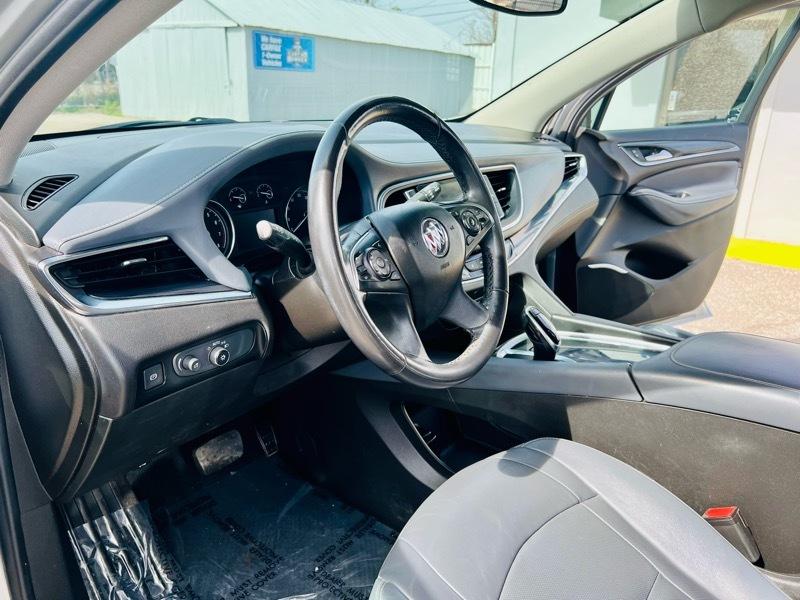 Buick Enclave Essence FWD 2021