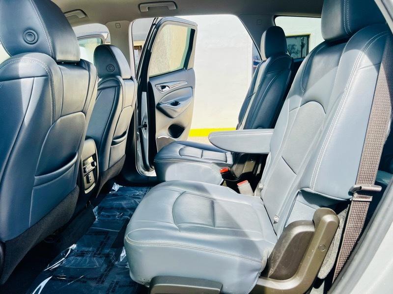 Buick Enclave Essence FWD 2021