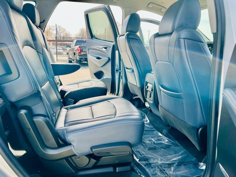 Buick Enclave Essence FWD 2021