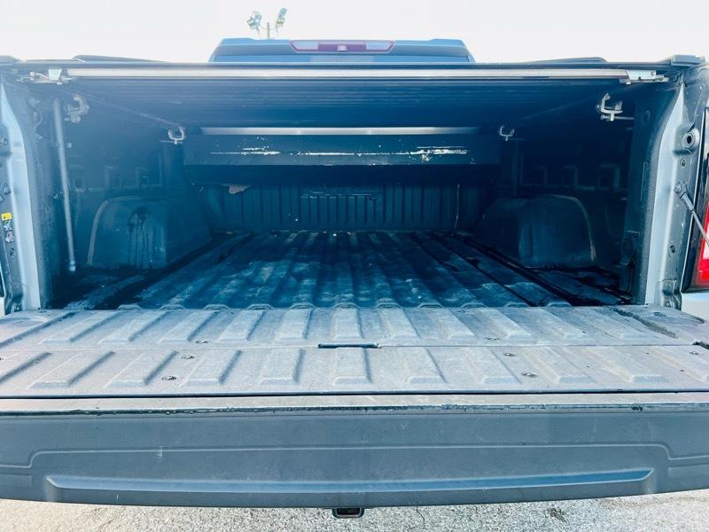 GMC Sierra 1500 AT4 Crew Cab Long Box 4WD 2019