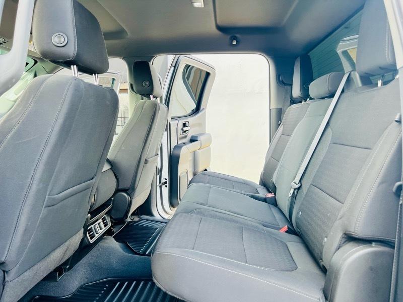 Chevrolet Silverado 1500 LT Crew Cab 4WD 2021