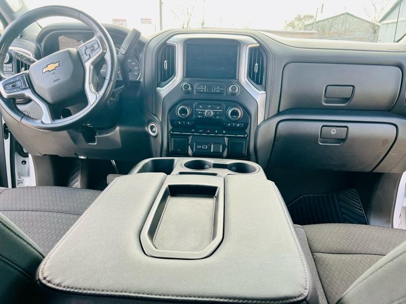 Chevrolet Silverado 1500 LT Crew Cab 4WD 2021