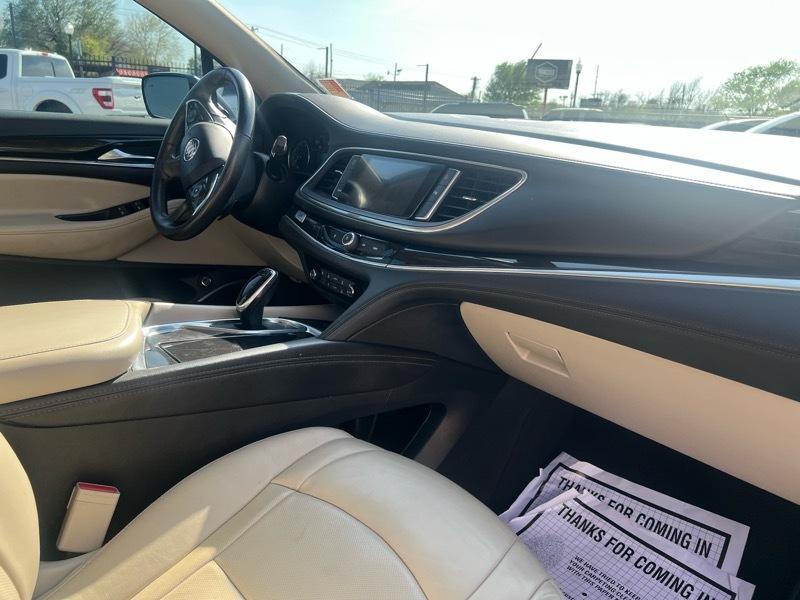 Buick Enclave Essence FWD 2020