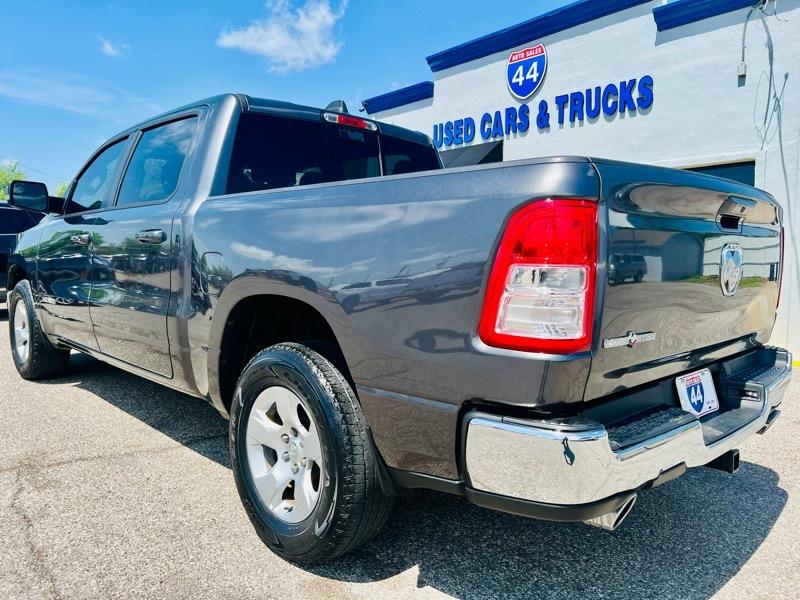 RAM 1500 Big Horn Crew Cab SWB 2WD 2021