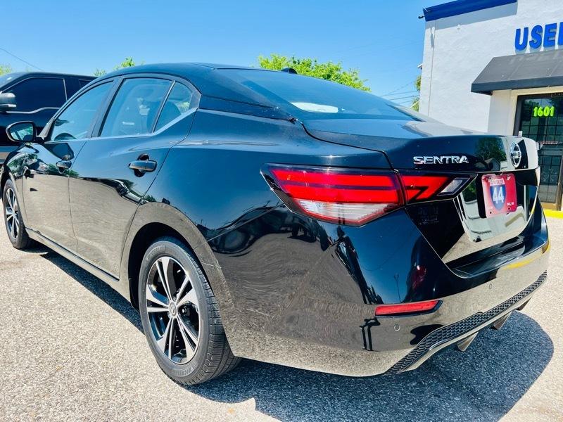 Nissan Sentra SV 2022