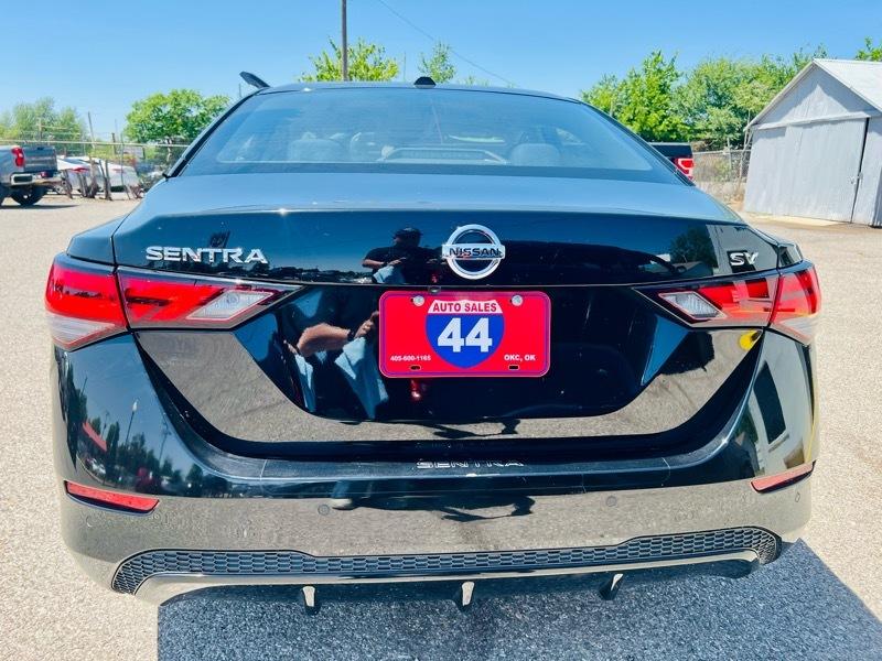 Nissan Sentra SV 2022