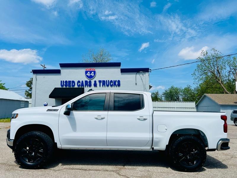 Chevrolet Silverado 1500 LT Crew Cab Long Box 4WD 2021