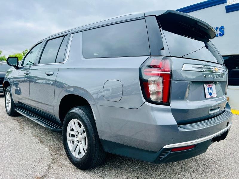 Chevrolet Suburban LT 2WD 2021