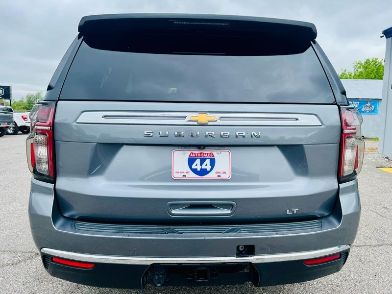 Chevrolet Suburban LT 2WD 2021