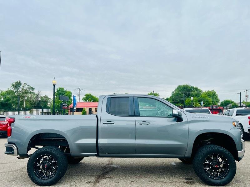 Chevrolet Silverado 1500 LT Double Cab 4WD 2020