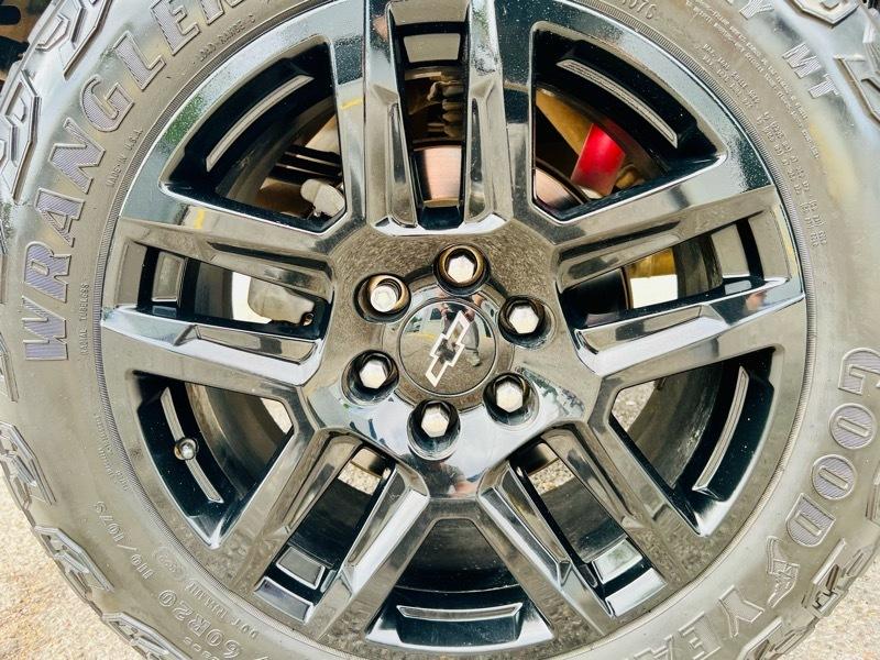 Chevrolet Silverado 1500 4WD Crew Cab 147" LT Trail Boss 2021