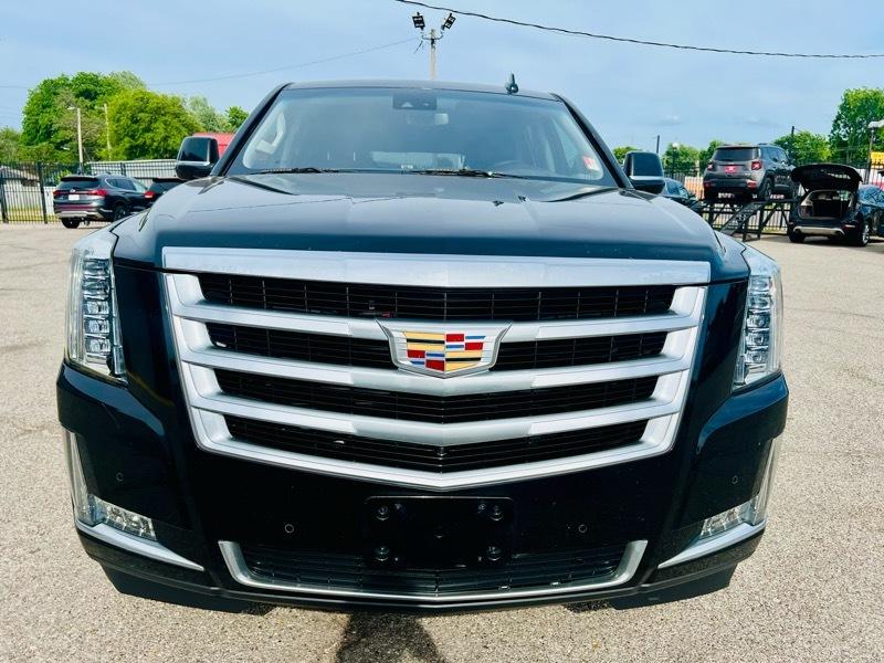 Cadillac Escalade ESV 2WD Luxury 2018