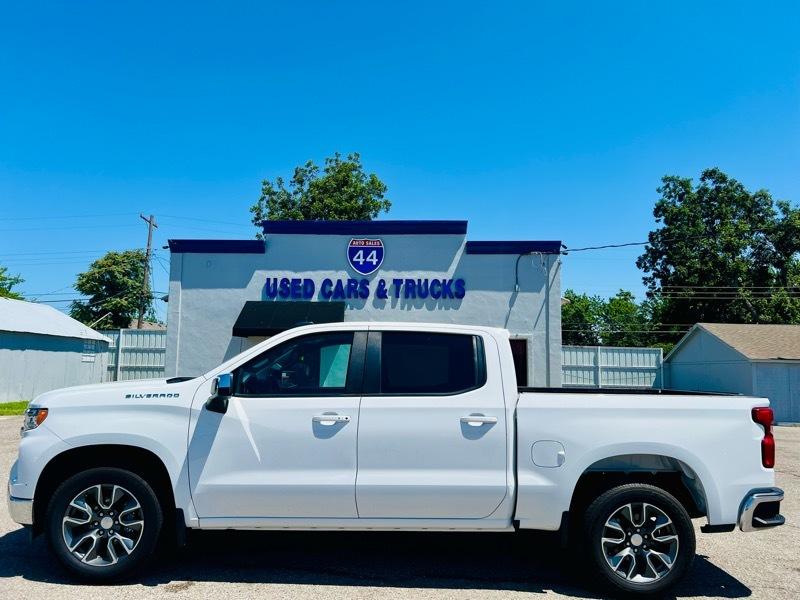 Chevrolet Silverado 1500 LT Crew Cab 2WD 2023