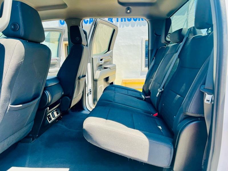 Chevrolet Silverado 1500 LT Crew Cab 2WD 2023