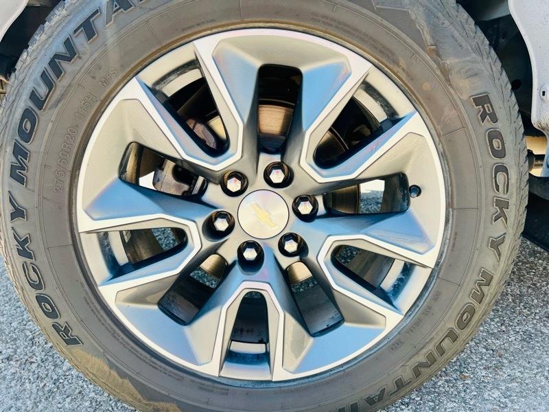 Chevrolet Silverado 1500 LT Crew Cab 2WD 2023