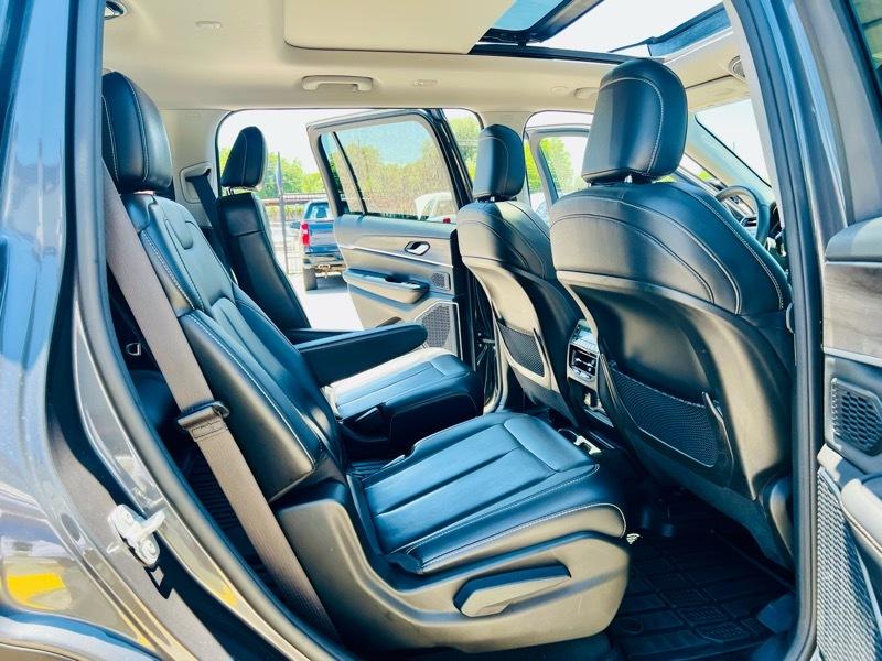 Jeep Grand Cherokee L Limited 4WD 2022