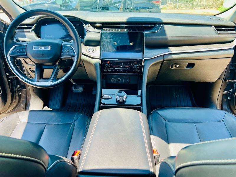 Jeep Grand Cherokee L Limited 4WD 2022