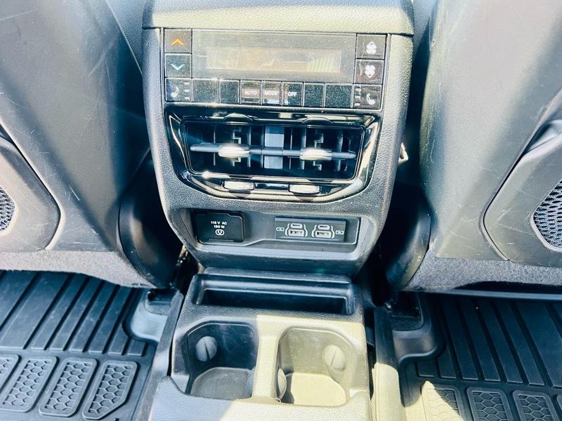 Jeep Grand Cherokee L Limited 4WD 2022
