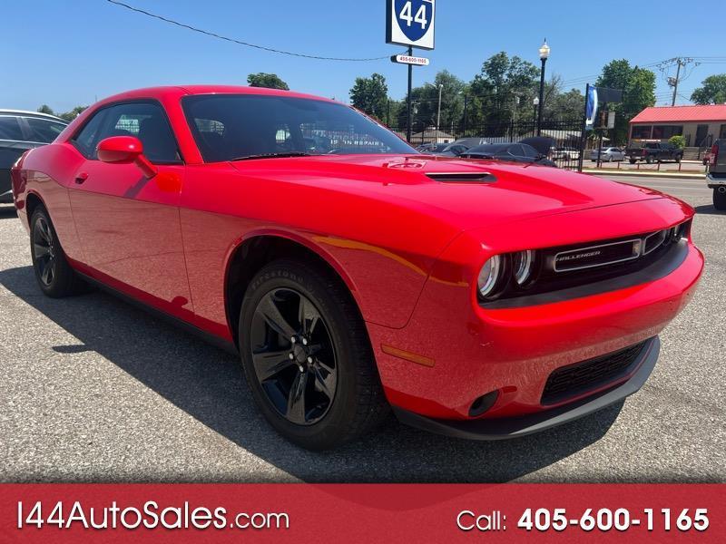 Dodge Challenger SXT 2020